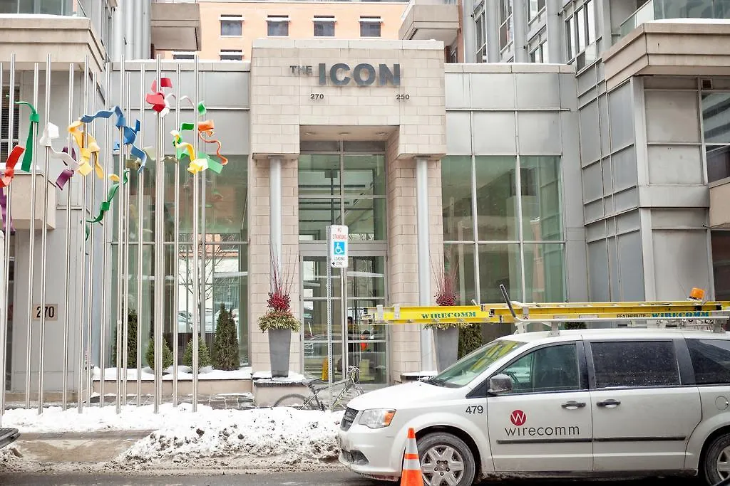 Red Maple Suites - Icon Toronto