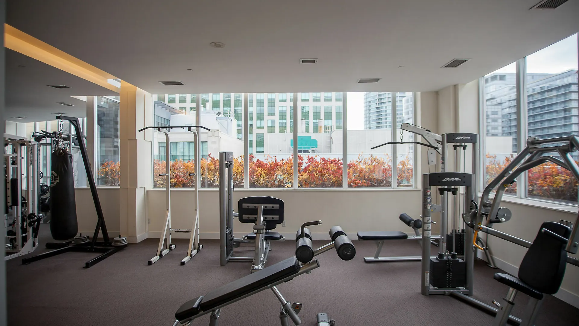 Red Maple Suites - Icon Toronto 0*,  Canadá