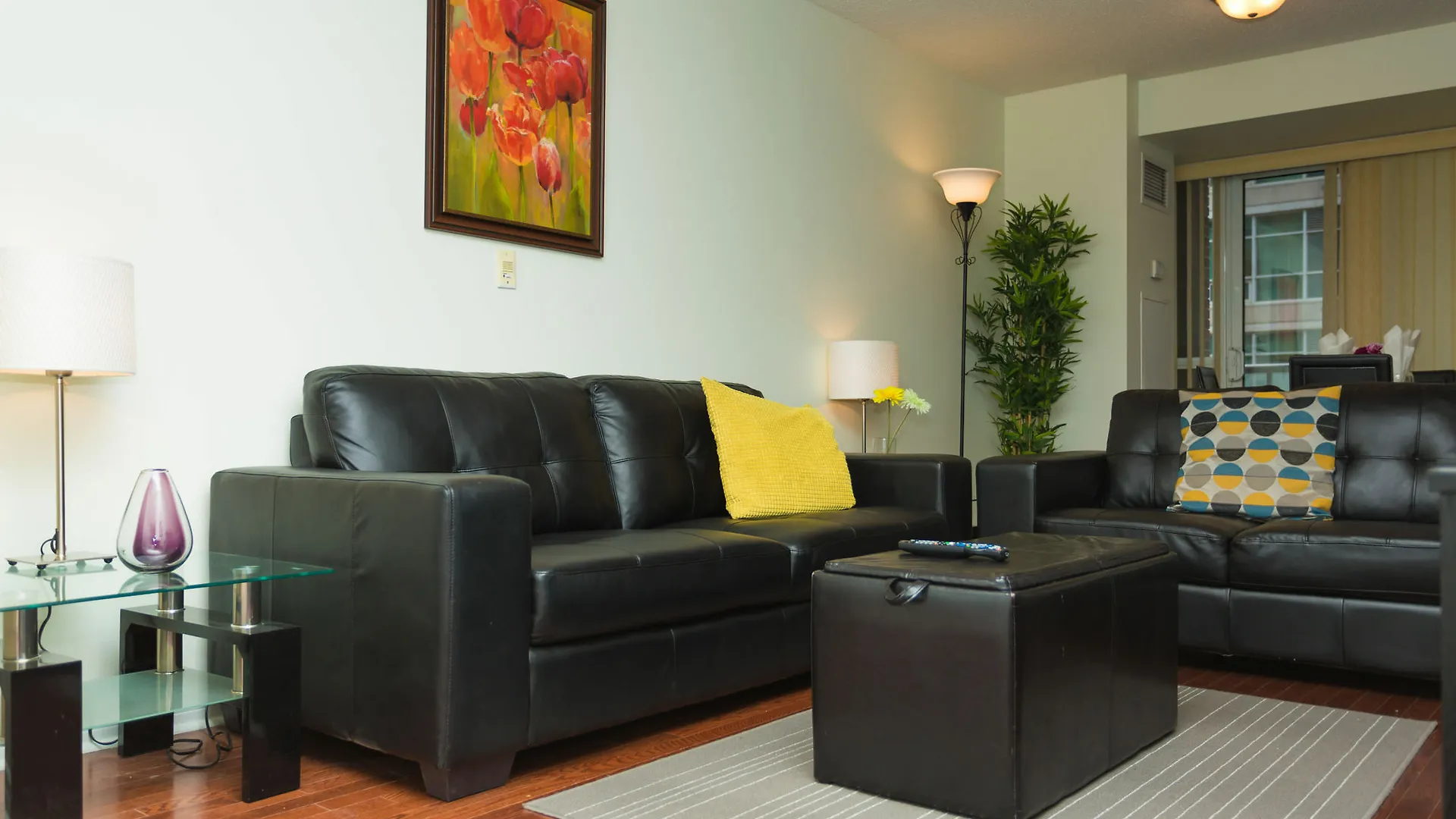 Apartamento Red Maple Suites - Icon Toronto